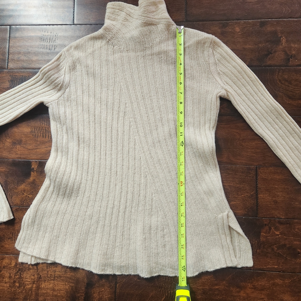 Vince Women's Beige Wool/Cashmere Blend Luxury Turtleneck Sweater Size: XXS cozy - Picture 14 of 14